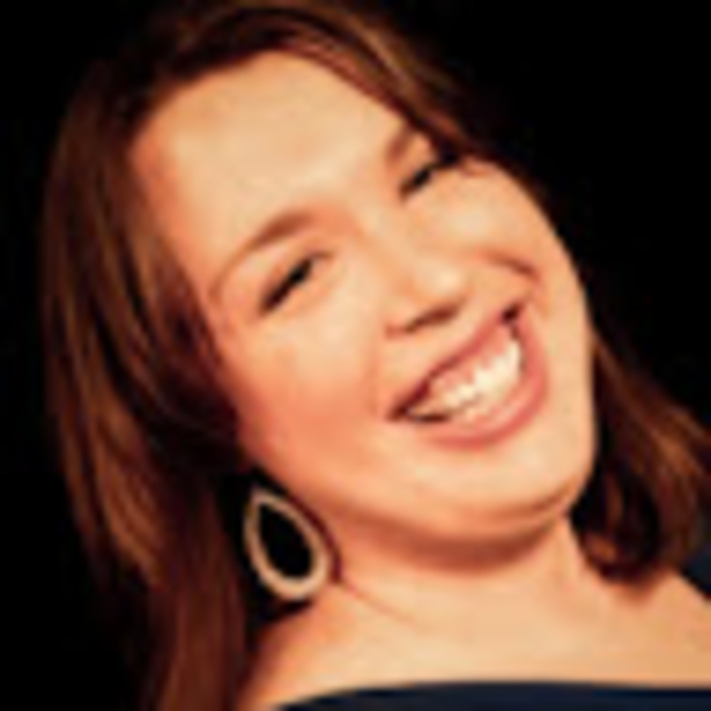 Meet your Posher, Elissa